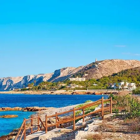 Сasa de vacaciones Adosado En Con Gran Jardin Dénia