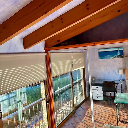 Holiday home Adosado En Con Gran Jardin Denia